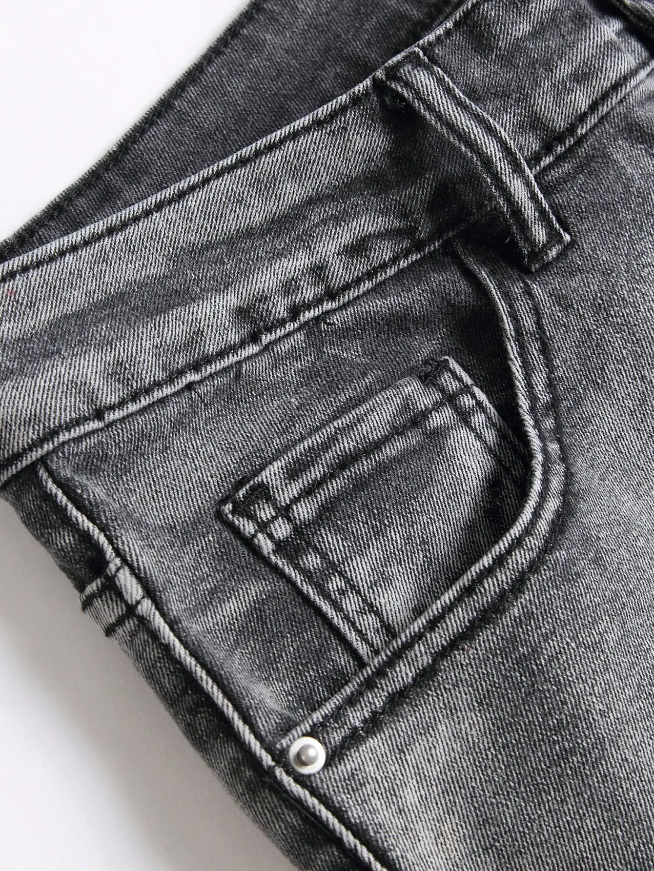 Men‘s Stretchy Denim Jeans Streetwear Tearing Patchwork Holes Ripped Denim Elastic Waist Casual Pants Slim fit Straight Trousers Men‘s Stretchy Denim Jeans Streetwear Tearing Patchwork Holes Ripped Denim Elastic Waist Casual Pants Slim fit Straight Trousers
