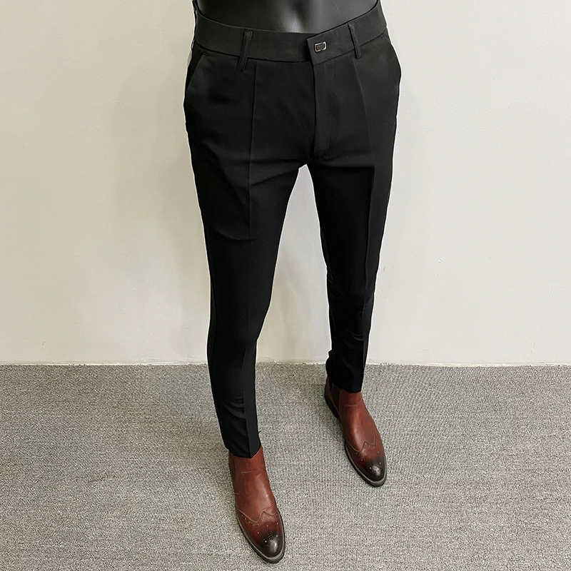 Black 06