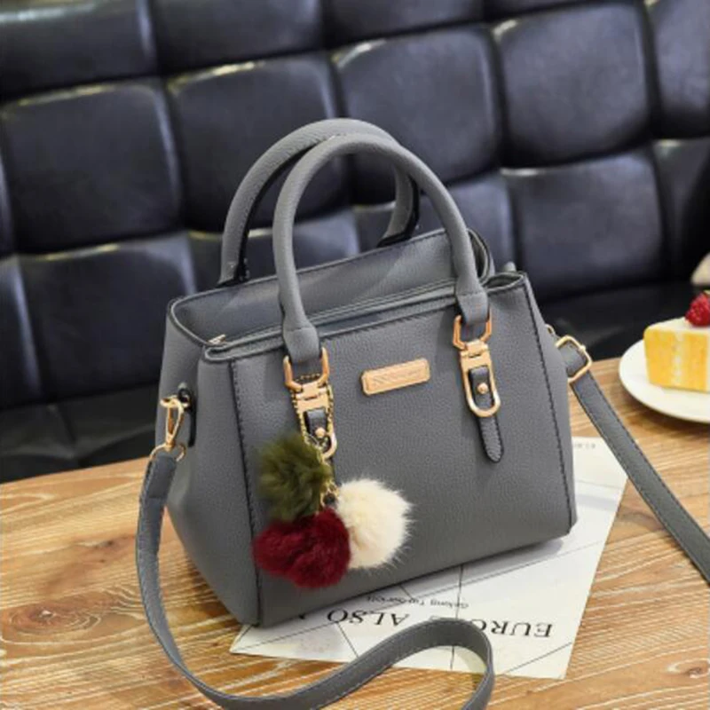Fashion Women Hairball Shopper Totes Solid Color PU Leather Large Capacity Handbag Ladies Luxury Designer Crossbody Shoulder Bag