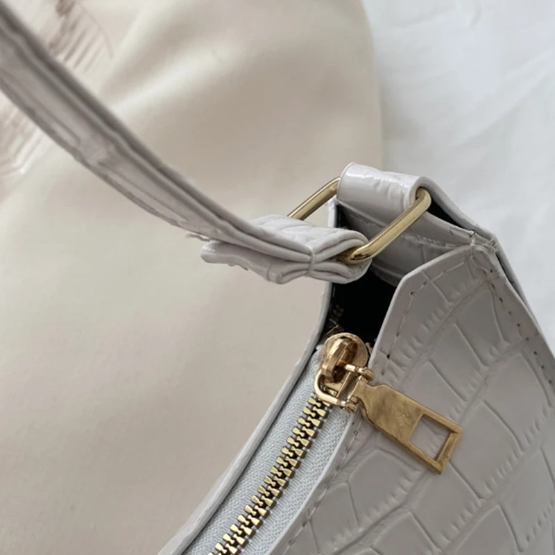 Yogodlns Trendy Quilted Flap Bag For Women Brands Thick Chains Shoulder Bags Quilted Texture Small Square Bags Underarm Bag sac