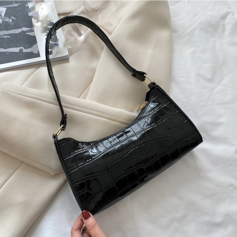 Yogodlns Trendy Quilted Flap Bag For Women Brands Thick Chains Shoulder Bags Quilted Texture Small Square Bags Underarm Bag sac