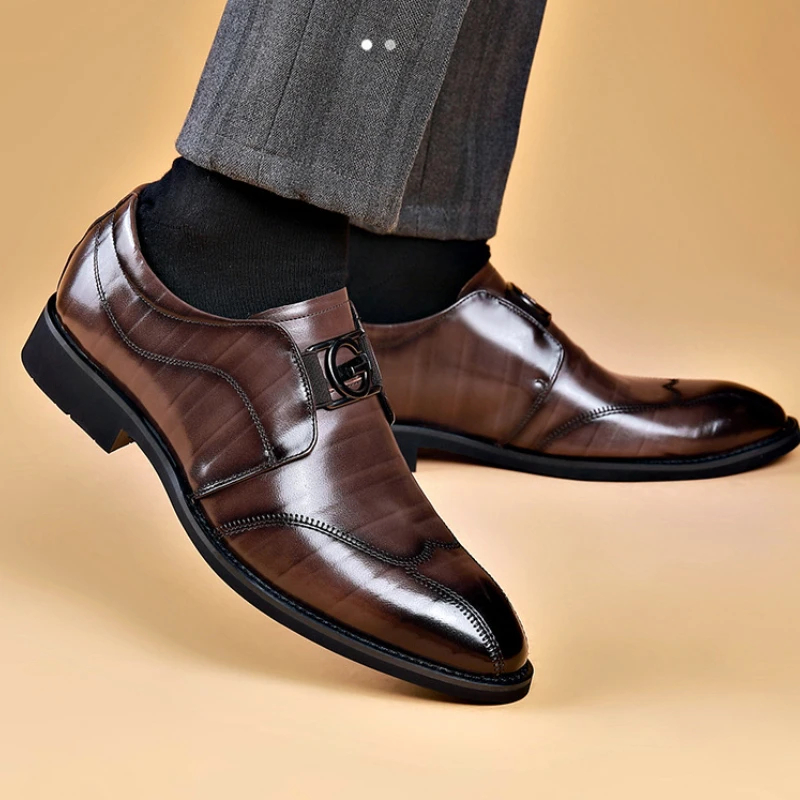 Men Dress Shoes Patent Leather Brogue Shoes for Male Formal Wedding Party Office Shoes Men Oxfords Business Shoes Moccasins Shoe
