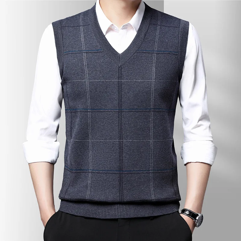BROWON Brand Knitted Sweater Men Autumn and Winter New Fashion Plaid Sweater Vest Men Slim V-neck Sleeveless Vest Mens Sweater