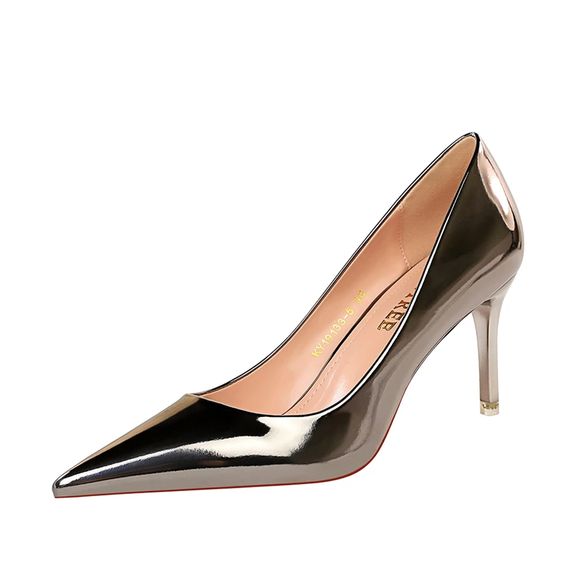 Women Metallic Leather Pumps 7.5cm 10.5cm High Heels Lady Stiletto Low Heels Wedding Bridal Silver Gold Sparkly Quality Shoes Women Metallic Leather Pumps 7.5cm 10.5cm High Heels Lady Stiletto Low Heels Wedding Bridal Silver Gold Sparkly Quality Shoes