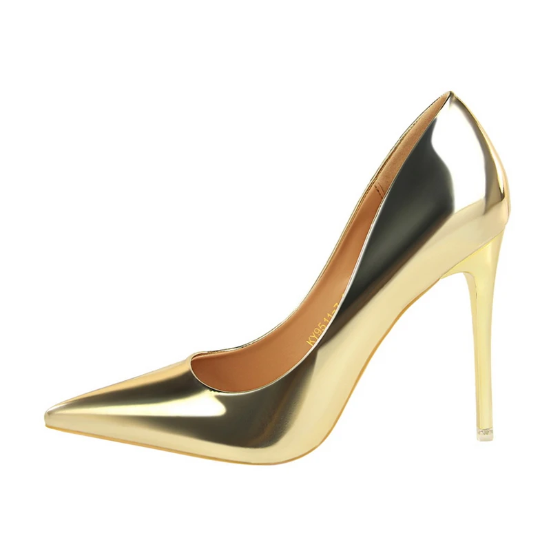 Women Metallic Leather Pumps 7.5cm 10.5cm High Heels Lady Stiletto Low Heels Wedding Bridal Silver Gold Sparkly Quality Shoes Women Metallic Leather Pumps 7.5cm 10.5cm High Heels Lady Stiletto Low Heels Wedding Bridal Silver Gold Sparkly Quality Shoes