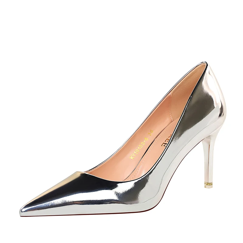 Women Metallic Leather Pumps 7.5cm 10.5cm High Heels Lady Stiletto Low Heels Wedding Bridal Silver Gold Sparkly Quality Shoes Women Metallic Leather Pumps 7.5cm 10.5cm High Heels Lady Stiletto Low Heels Wedding Bridal Silver Gold Sparkly Quality Shoes