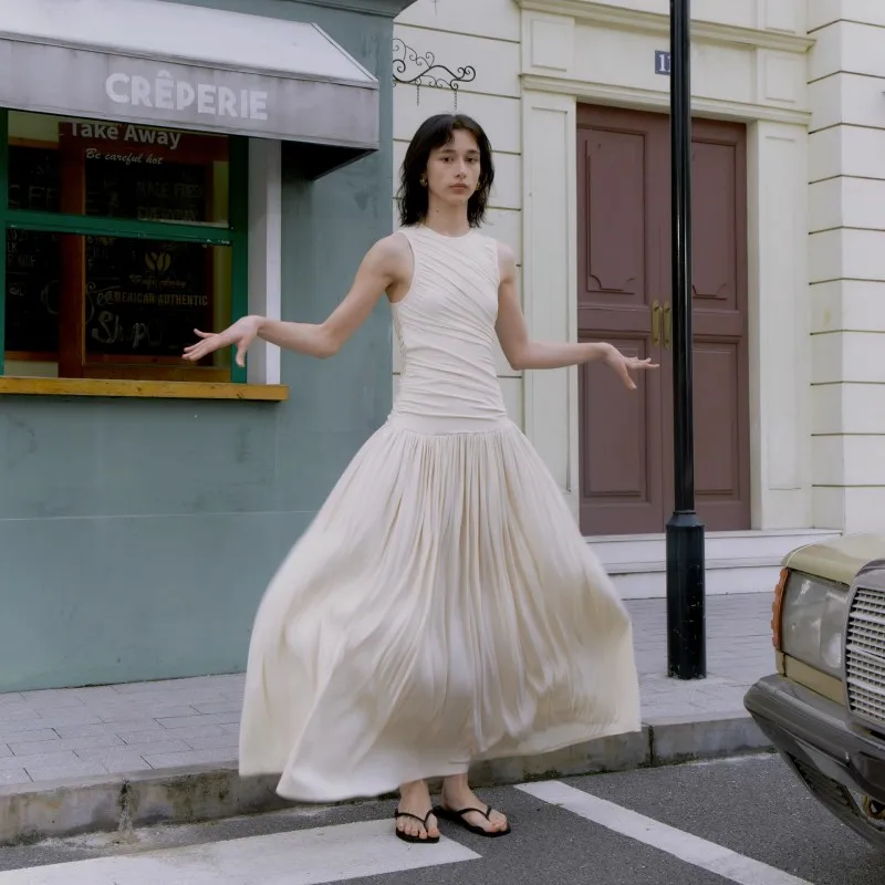 Alternative view of White Dress Women'S Summer New Design Sense Pleated Round Neck Sleeveless Slim And Simple Tank Top Sk
