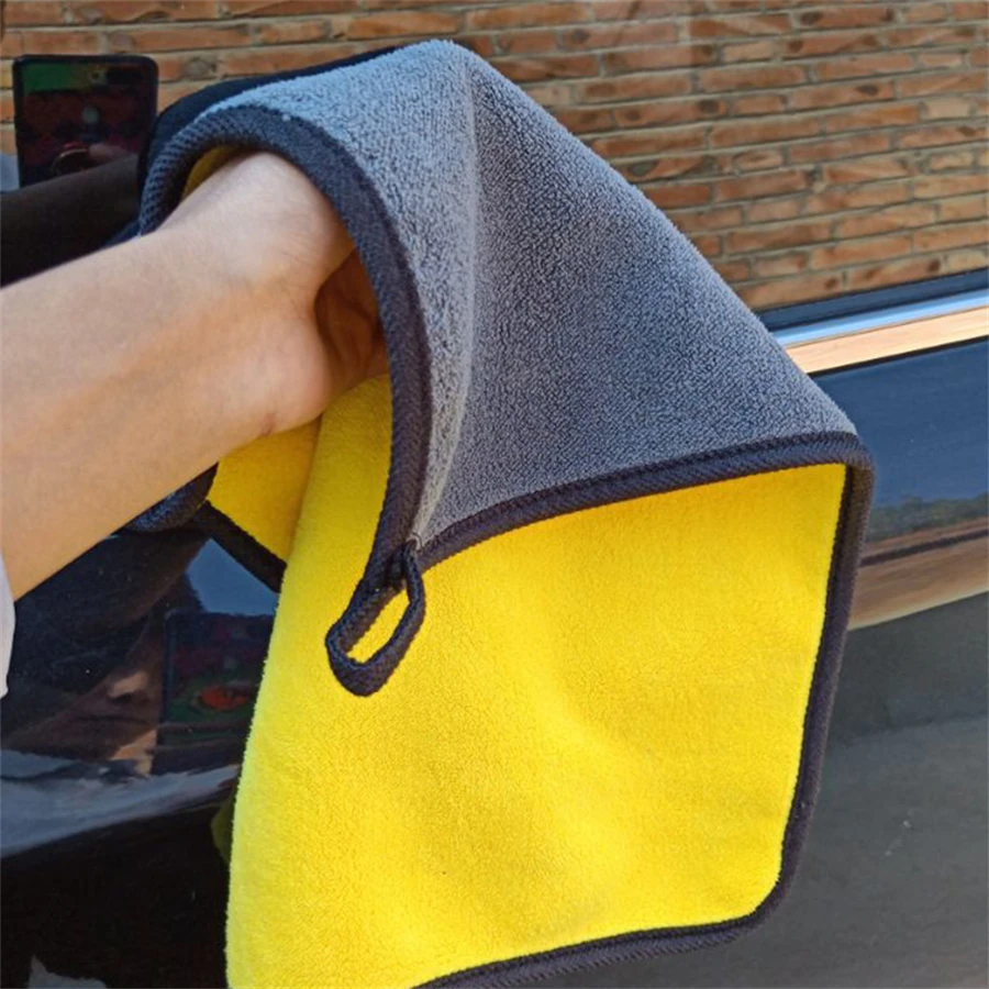 Alternative view of Microfiber Cleaning Towel