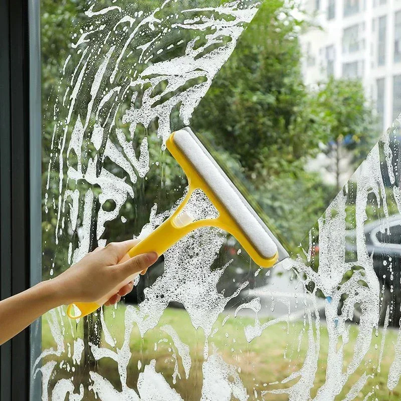 3-In-1 Car Glass Cleaning Wiper with Spray Bottle - Image 4