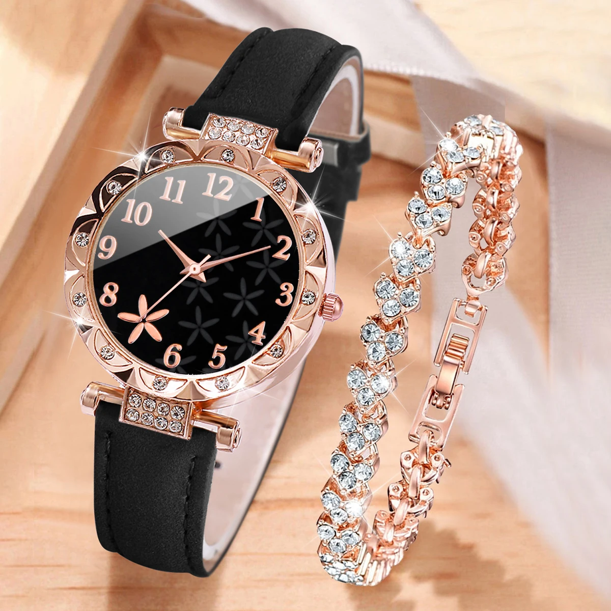 2PCS/Set Women Watches Rhinestone Heart Bracelet Set Fashion Flower Dial Female Leather Band Quartz Wristwatch 2PCS/Set Women Watches Rhinestone Heart Bracelet Set Fashion Flower Dial Female Leather Band Quartz Wristwatch