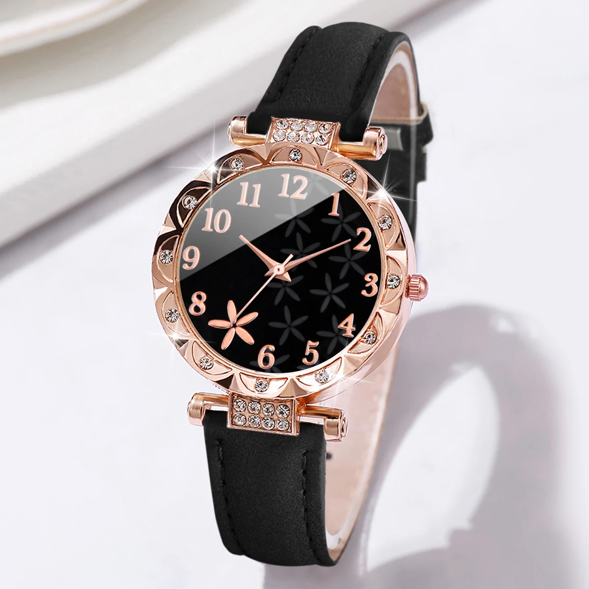2PCS/Set Women Watches Rhinestone Heart Bracelet Set Fashion Flower Dial Female Leather Band Quartz Wristwatch 2PCS/Set Women Watches Rhinestone Heart Bracelet Set Fashion Flower Dial Female Leather Band Quartz Wristwatch