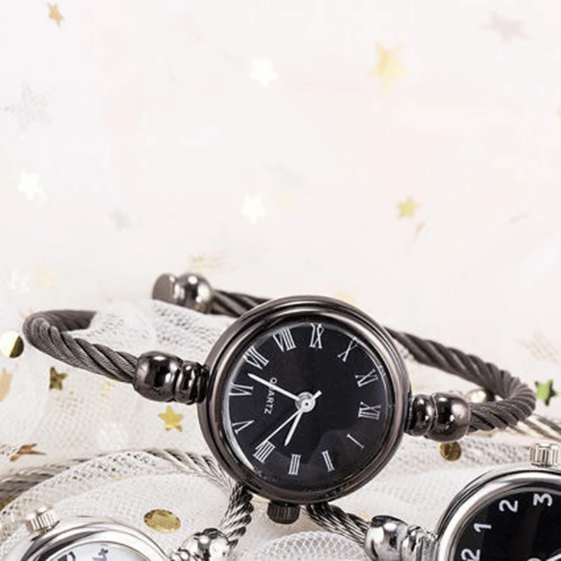 YIKAZE Women Watches Small Gold Bangle Bracelet Watch Stainless Steel Retro Ladies Quartz Wristwatch Clock Fashion Dress Watch