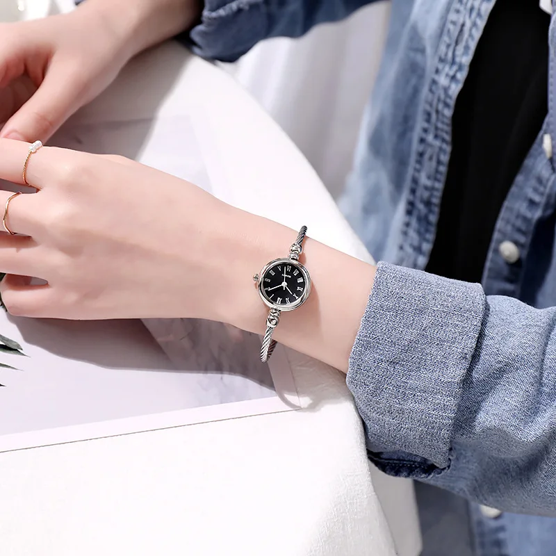 YIKAZE Women Watches Small Gold Bangle Bracelet Watch Stainless Steel Retro Ladies Quartz Wristwatch Clock Fashion Dress Watch