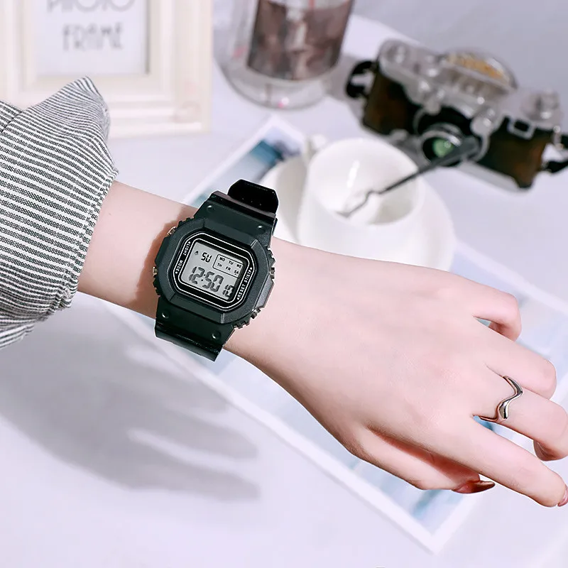 Fashion Men Women Watches Gold Casual Transparent Digital Sport Watch Lover's Gift Clock Children Kid's Wristwatch Female Clock