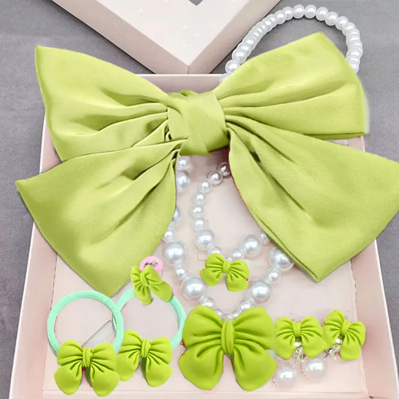 Kids Princess Cosplay Costume Plastic Crystal Tiara Snowflake Jewelry Necklace Earrings Kit Girl Elsa Anna Party Dress Accessory Kids Princess Cosplay Costume Plastic Crystal Tiara Snowflake Jewelry Necklace Earrings Kit Girl Elsa Anna Party Dress Accessory