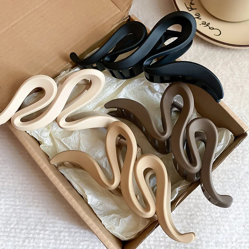 Solid Color Acrylic Wave Hair Claws for Women Simple Korean Fashion Hair Clip High Quality Daily Hair Accessories Girls Gift