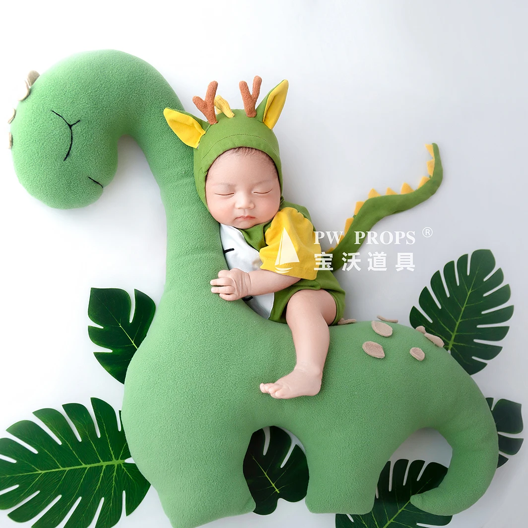 China Styer Dragon Romper Set Newborn Photography Props Dinosaur Bonnet Diaper Outfit China Styer Dragon Romper Set Newborn Photography Props Dinosaur Bonnet Diaper Outfit