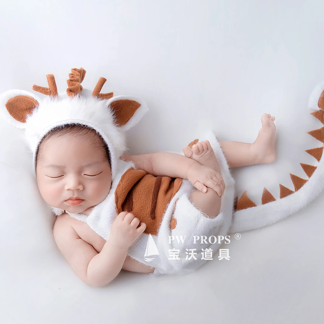 China Styer Dragon Romper Set Newborn Photography Props Dinosaur Bonnet Diaper Outfit China Styer Dragon Romper Set Newborn Photography Props Dinosaur Bonnet Diaper Outfit