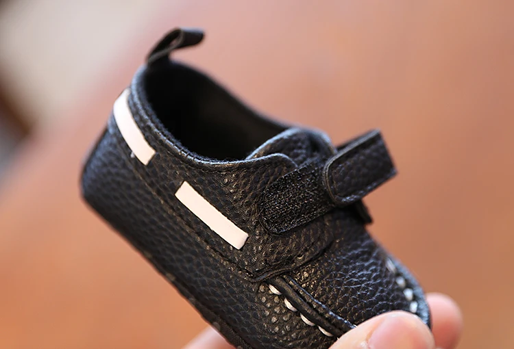 VALEN SINA New Baby Shoes White Christening Baptismal Moccasins Infant Boys Girls Slip-On Peas Shoes Walking Shoes VALEN SINA New Baby Shoes White Christening Baptismal Moccasins Infant Boys Girls Slip-On Peas Shoes Walking Shoes