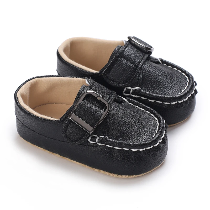 F04 Black