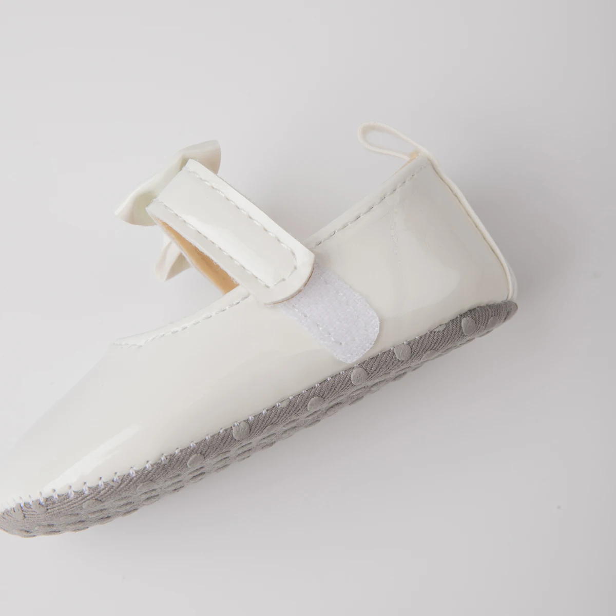 KIDSUN Newborn Baby Shoes Infant Girls Shoes PU Anti-slip Bowknot Classic Princess Dress Shoes Toddler First Walker Crib Shoe