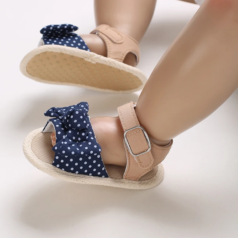 0-18 Months Baby Girls Sweet Flowers Sandals Summer Soft Sole Flat Princess Dress Shoes Infant Non-Slip First Walkers Footwear