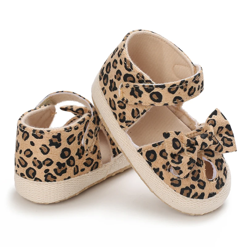 0-18 Months Baby Girls Sweet Flowers Sandals Summer Soft Sole Flat Princess Dress Shoes Infant Non-Slip First Walkers Footwear