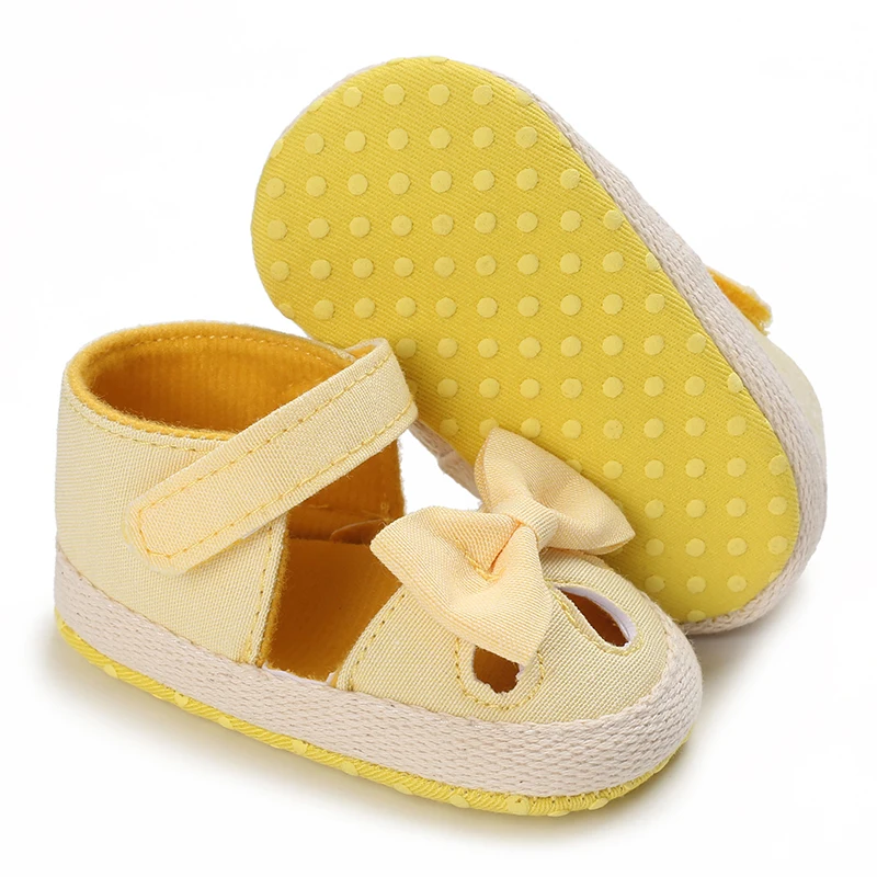 0-18 Months Baby Girls Sweet Flowers Sandals Summer Soft Sole Flat Princess Dress Shoes Infant Non-Slip First Walkers Footwear