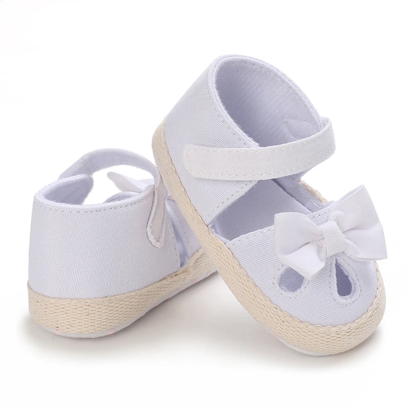 0-18 Months Baby Girls Sweet Flowers Sandals Summer Soft Sole Flat Princess Dress Shoes Infant Non-Slip First Walkers Footwear