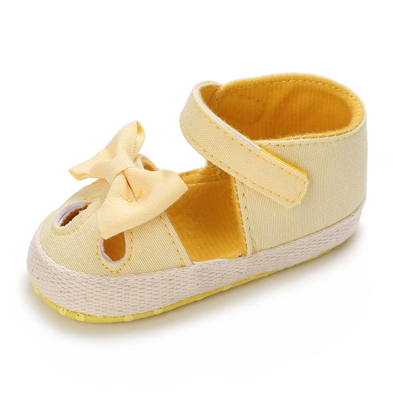 0-18 Months Baby Girls Sweet Flowers Sandals Summer Soft Sole Flat Princess Dress Shoes Infant Non-Slip First Walkers Footwear