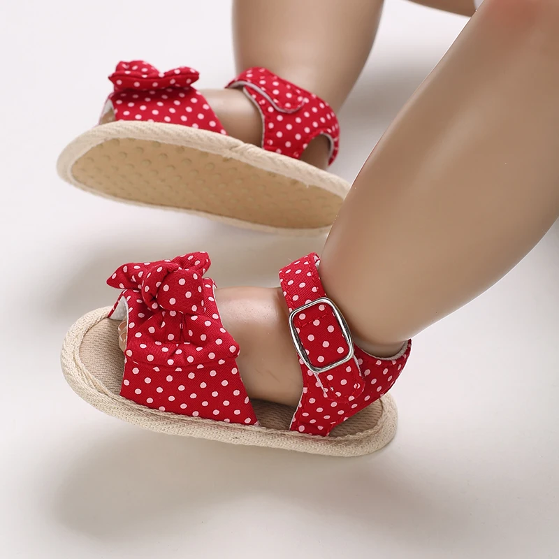 0-18 Months Baby Girls Sweet Flowers Sandals Summer Soft Sole Flat Princess Dress Shoes Infant Non-Slip First Walkers Footwear