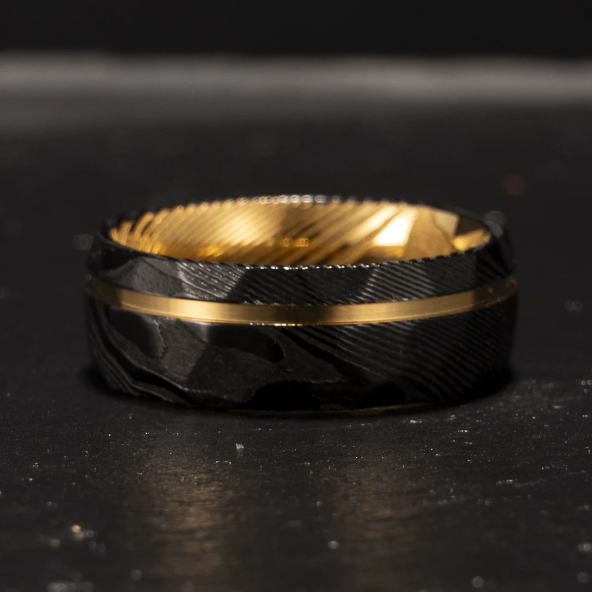 Alternative view of Damascus Steel Ring 8mm Black With Gold-Plated Inner Layer Men'S Couple Wedding Ring Luxurious and Comfortable Daily Party Wear