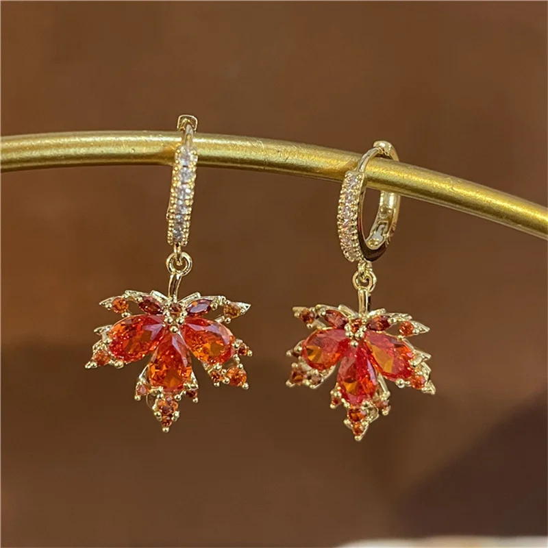 Alternative view of French Vintage Crystal Zircon Red Maple Leaf Earrings for Women Temperament Rhinestone Tassel Earrings Party Jewelry Bijoux Gift