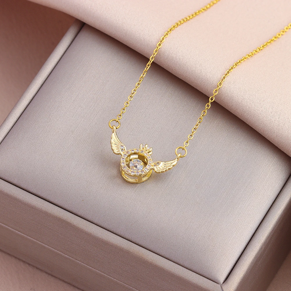 New In Sweet Sexy Beating Heart Series Pendant Necklaces For Women Luxury Fashion Female Stainless Steel Clavicle Chain Jewelry