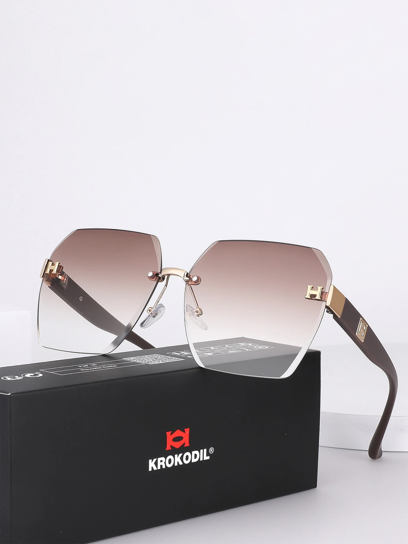 2024 New Fashion Sunglasses Luxury Brand Designer Women Men Retro Square Big Frame Eyewear Uv400 Outdoors Glasses Box Packaging